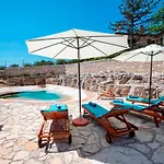 Villa Eternelle *