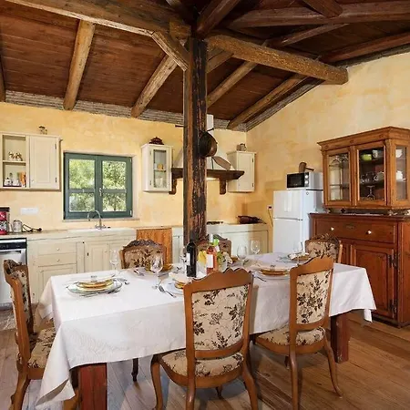 Villa Eternelle