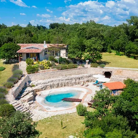 Villa Eternelle